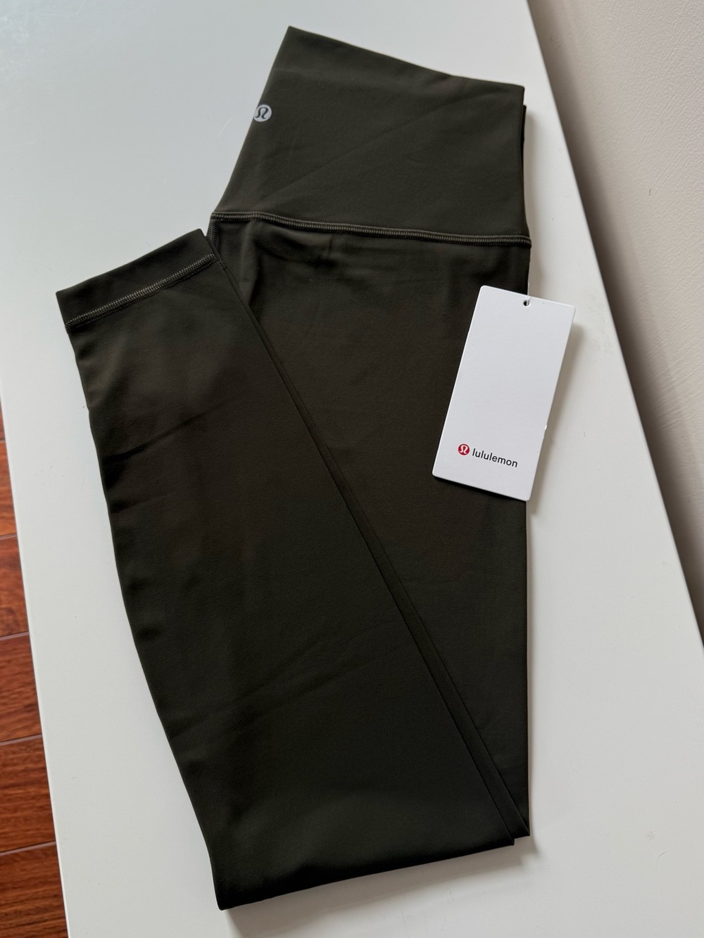 Size 10 align HR 28” dark olive